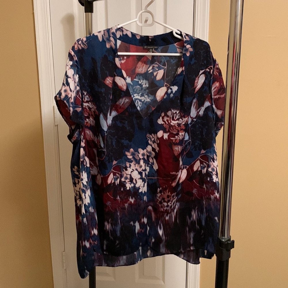 Short sleeve blouse